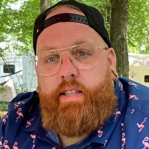 Meet your Posher, Eric